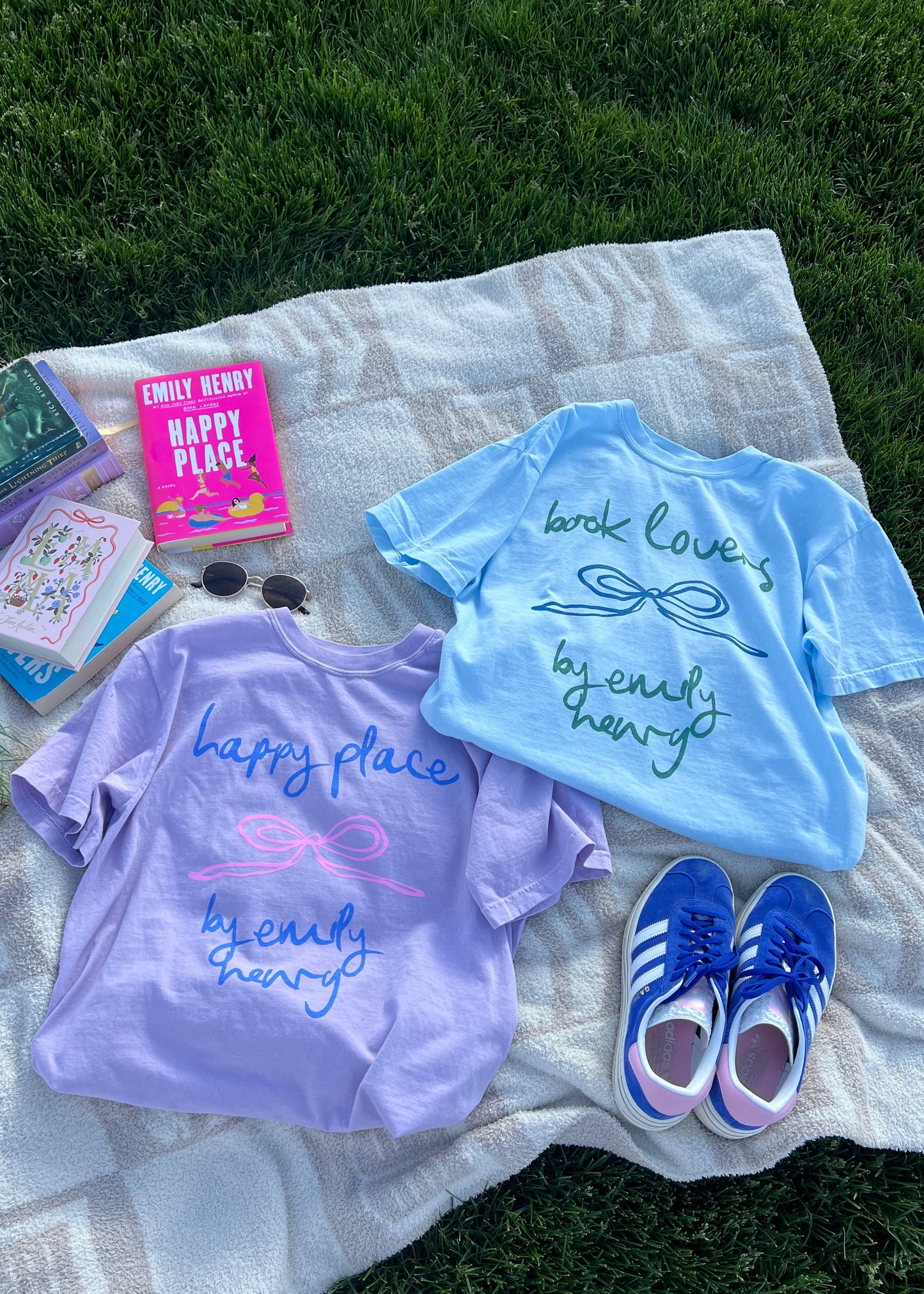 book lovers tee