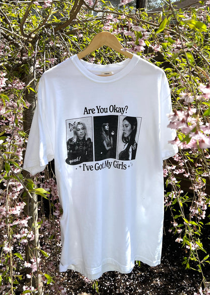 i've got my girls tee in black & white